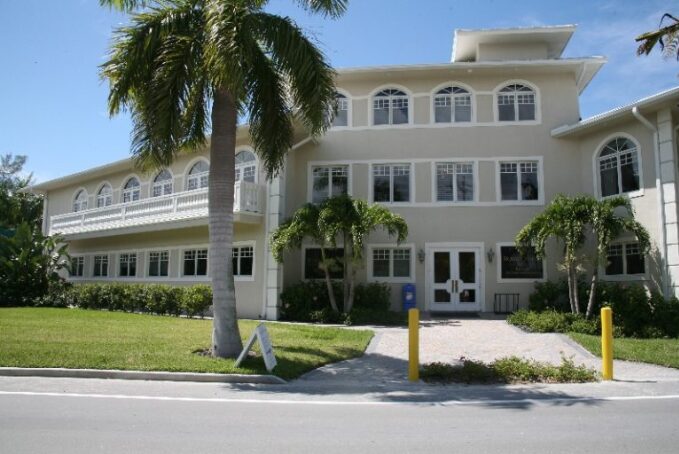 1-story restaurant converted to 3-story office building by J.F. Smith Building Contractors, Florida