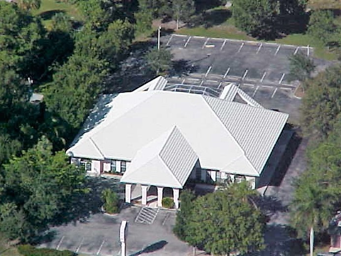 13,900 SF physicians’ office facility by J.F. Smith Building Contractors, Lee County FL
