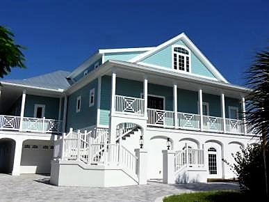 Barrancas custom waterfront home by J.F. Smith Building Contractors
