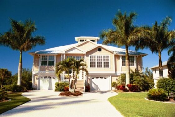 Top custom home trends for coastal Florida by J.F. Smith Building Contractors